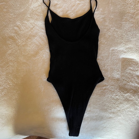 Forever 21 Ribbed Bodysuit - Picture 4 of 4